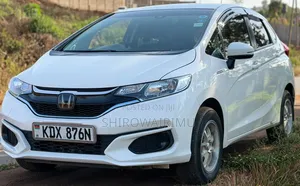 Honda Fit 2018 Off white