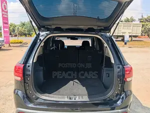 Mitsubishi Outlander 2017 Black