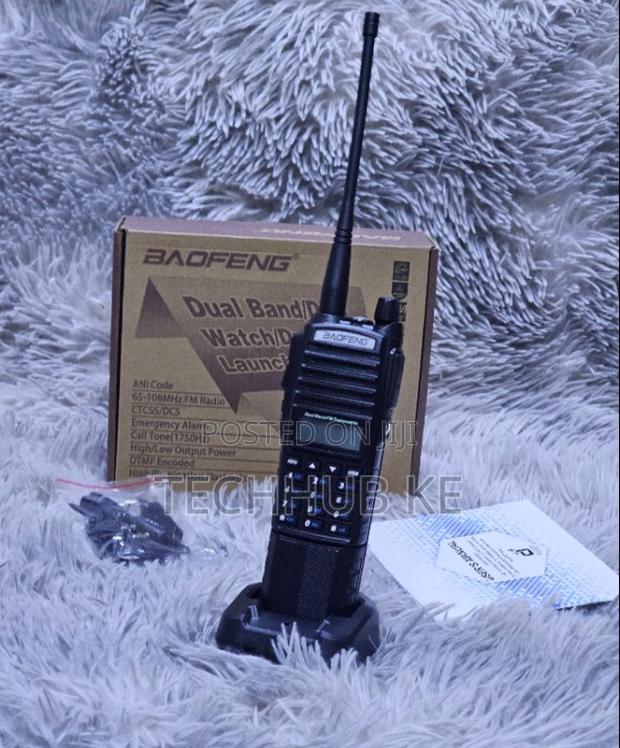 Two-Way Radio With Extended Battery Baofeng Uv-82 Walkie Talkie