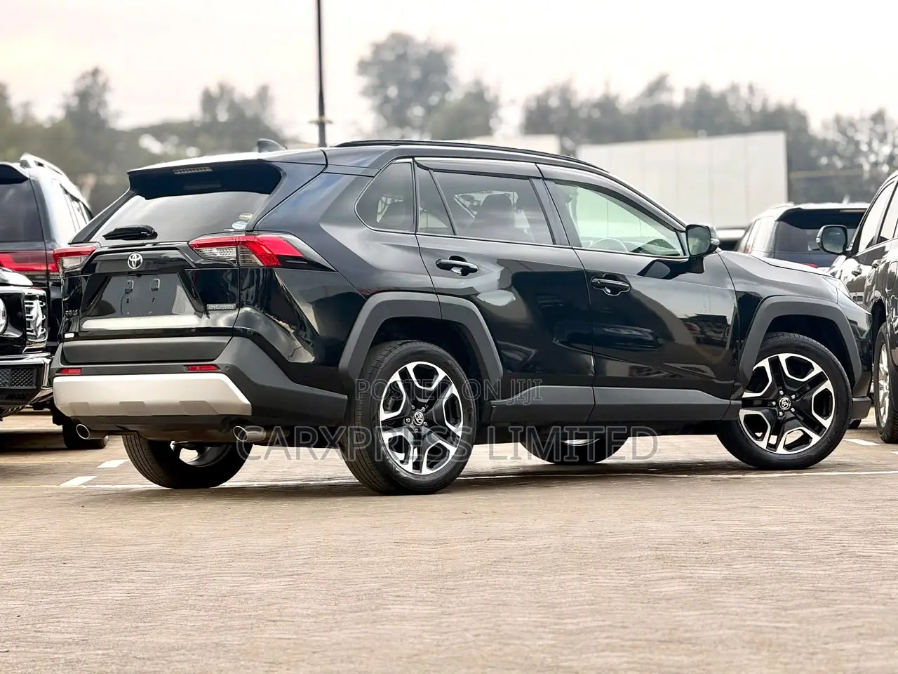 Toyota RAV4 Adventure AWD 2020 Black