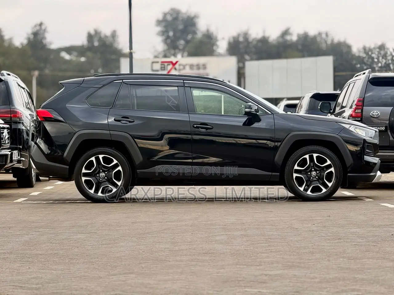 Toyota RAV4 Adventure AWD 2020 Black