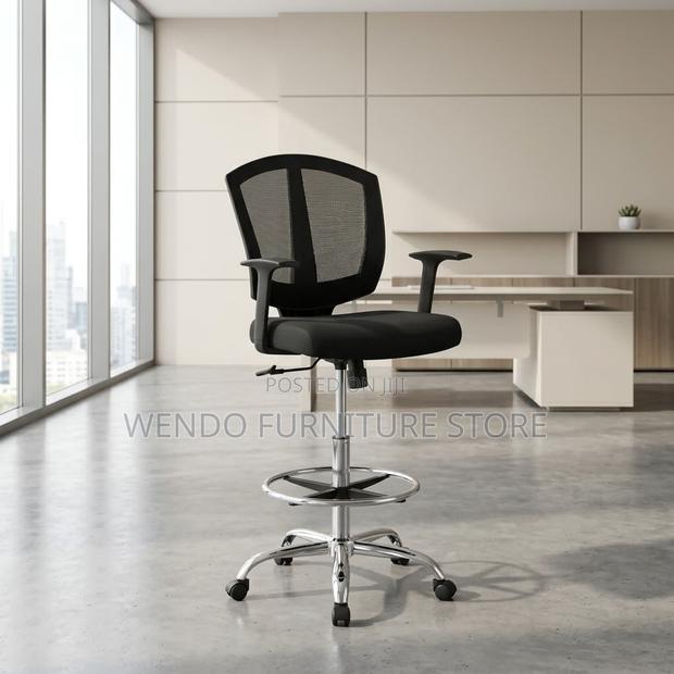 Office Chair : Black Ergonomic Mesh-Back Cashier Chair, - thumbnail 2