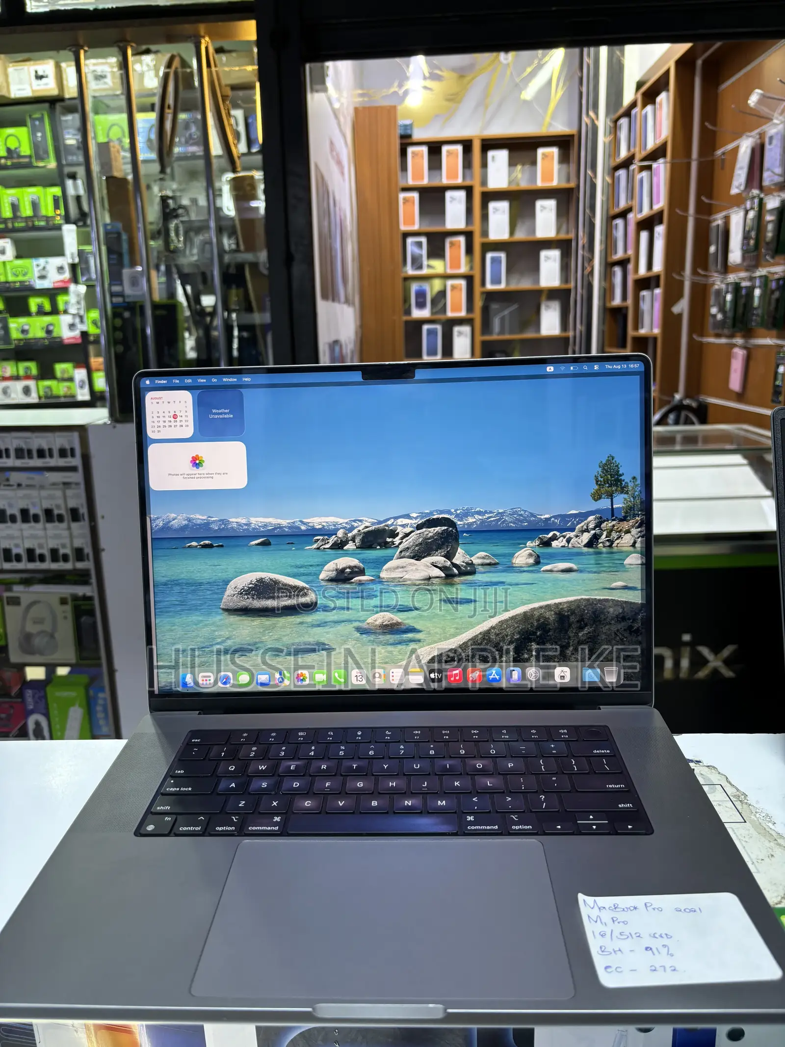 Laptop Apple MacBook Pro 2021 M1 16GB Apple M1 Pro SSD 512GB
