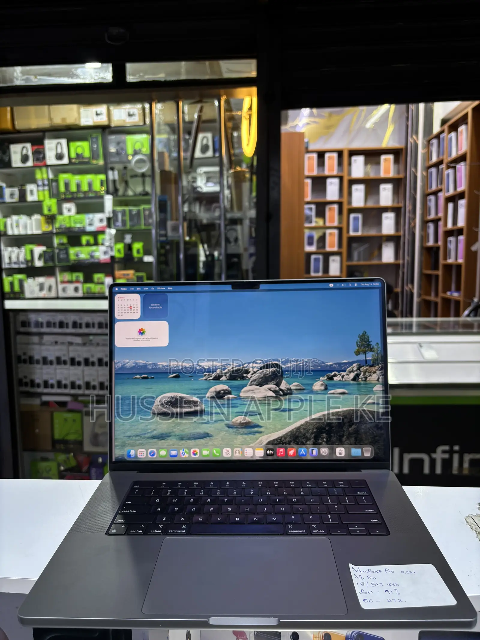Laptop Apple MacBook Pro 2021 M1 16GB Apple M1 Pro SSD 512GB
