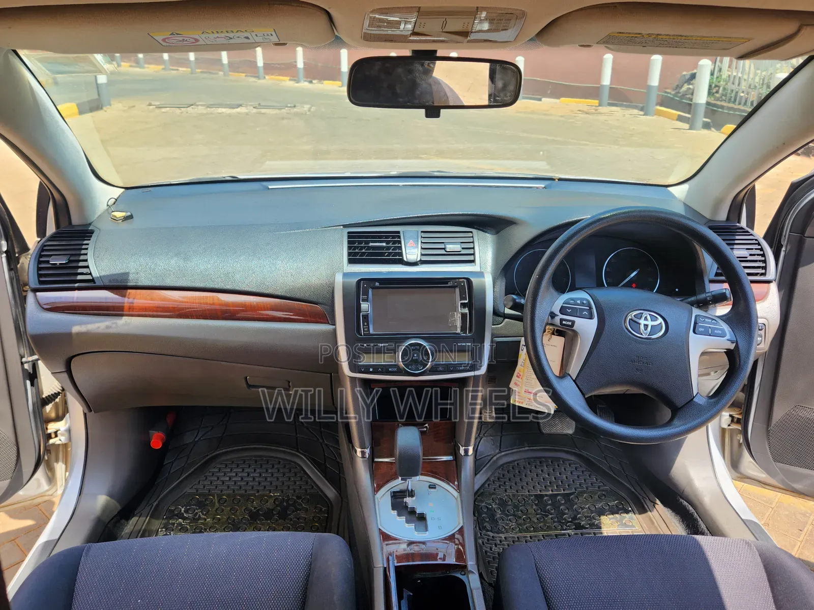 Toyota Allion 2014 Silver