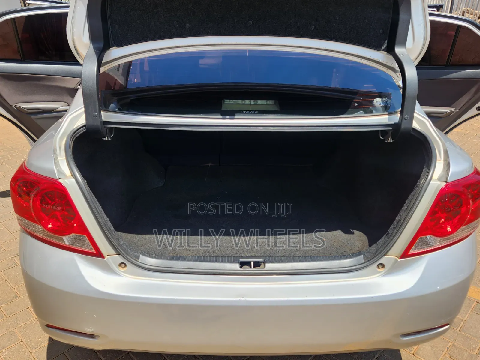 Toyota Allion 2014 Silver