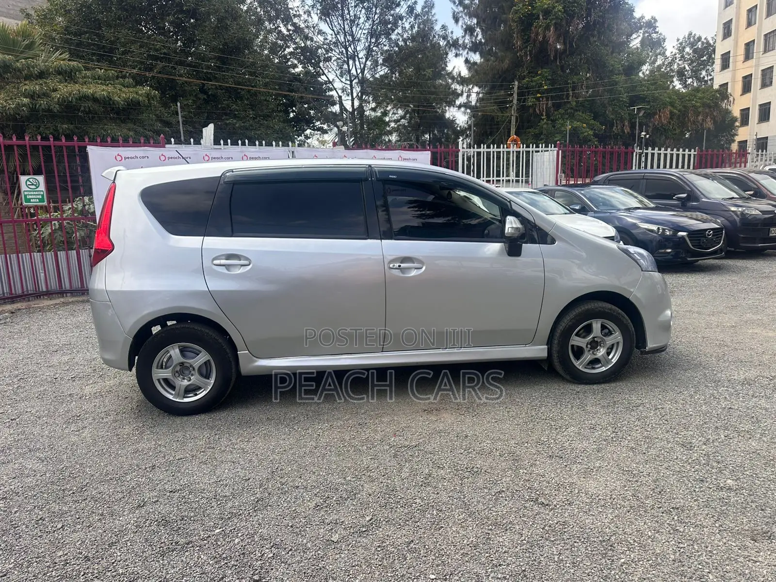 Toyota Passo 2010 Silver