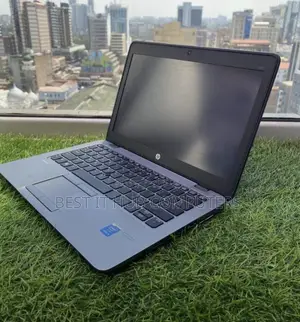 Laptop HP EliteBook 820 G2 8GB Intel Core i5 HDD 500GB
