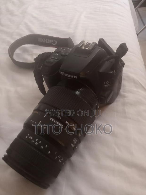 Canon Camera - thumbnail 2