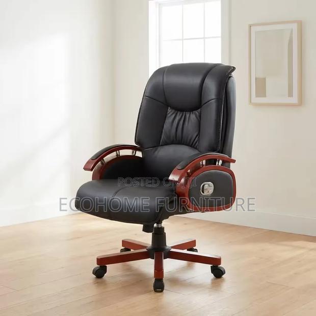 Executive Office Chair High Back Leather Managerial Chair - thumbnail 2