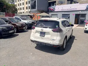 Nissan X-Trail 2016 Silver