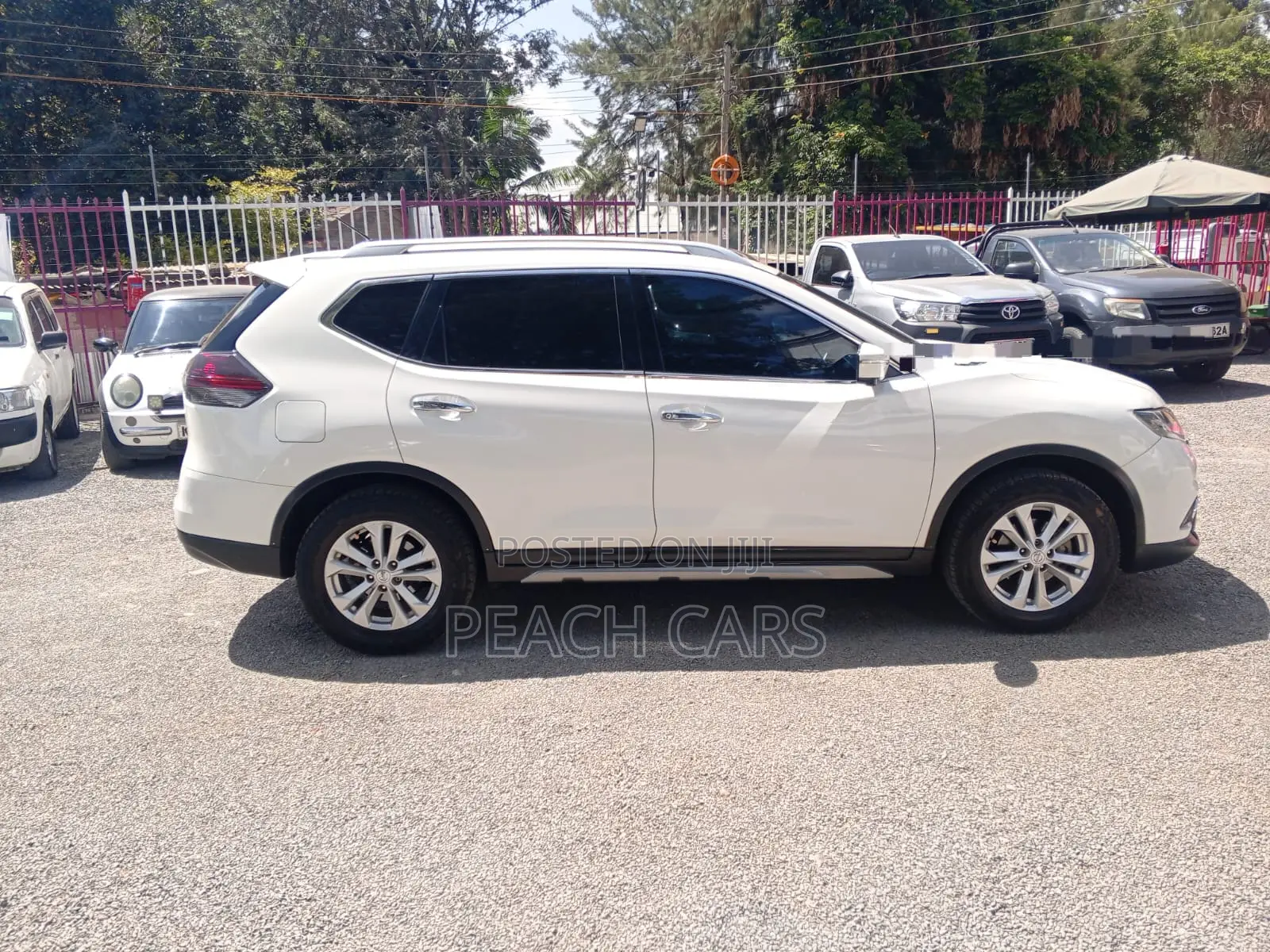 Nissan X-Trail 2016 Silver