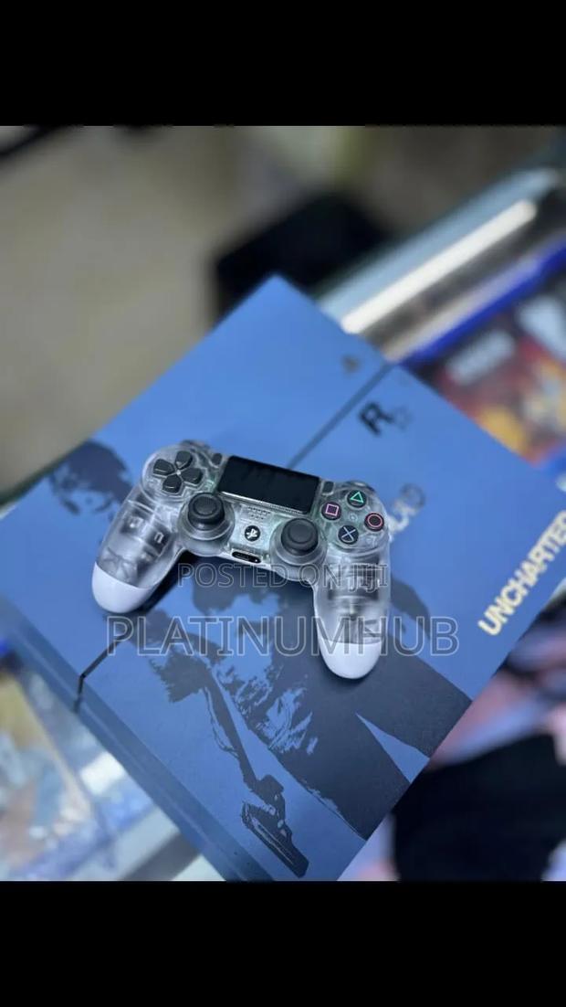 Limited Limited Edition Uncharted Ps4 Standard Console Chipped - main view