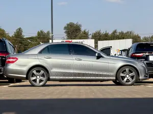 Mercedes-Benz E200 2013 Gray