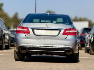 Mercedes-Benz E200 2013 Gray
