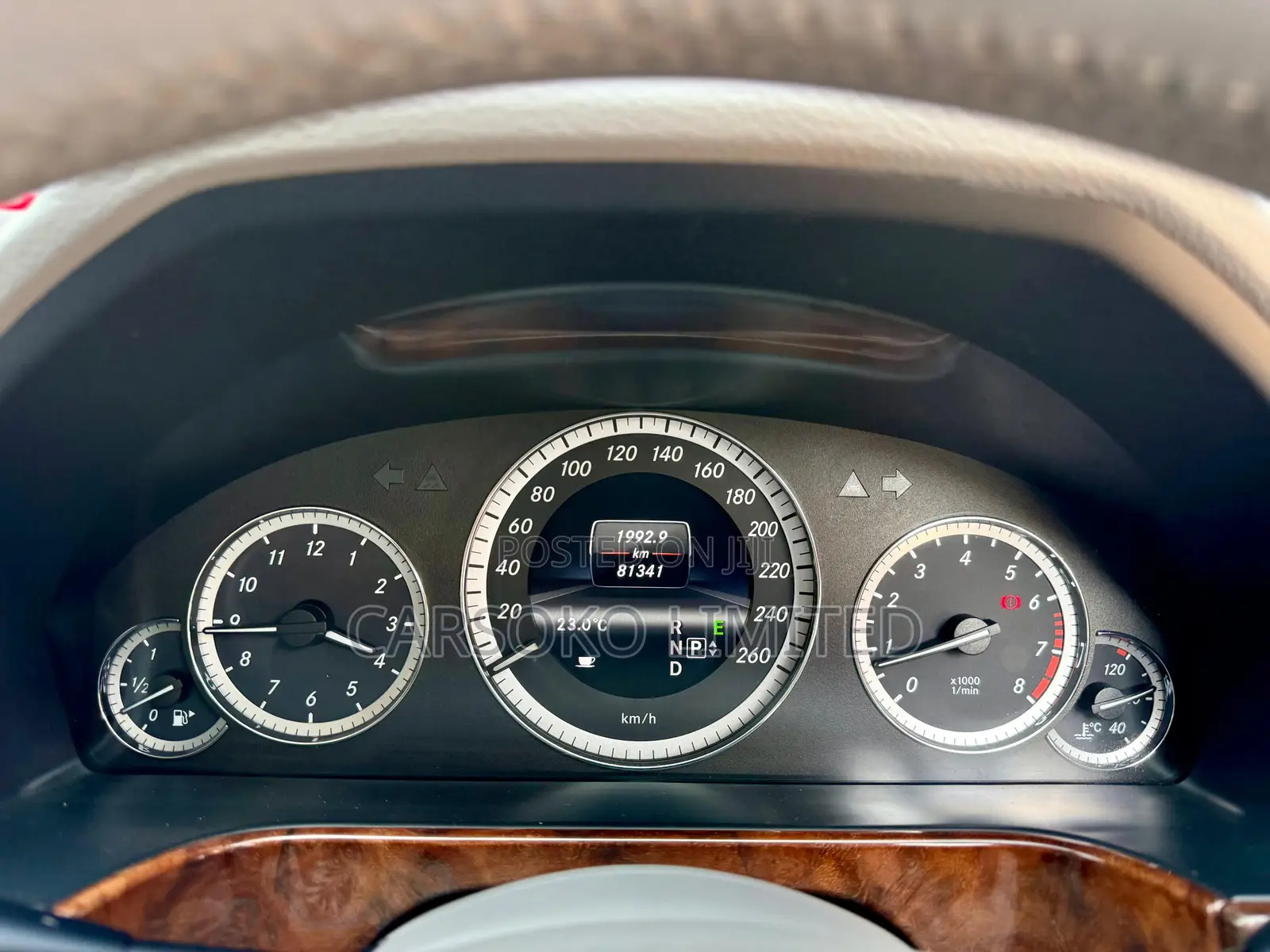 Mercedes-Benz E200 2013 Gray