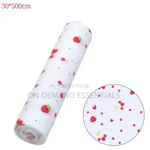 Strawberry-Patterned Drawer Liner Mat Size:30 by 500 Cm