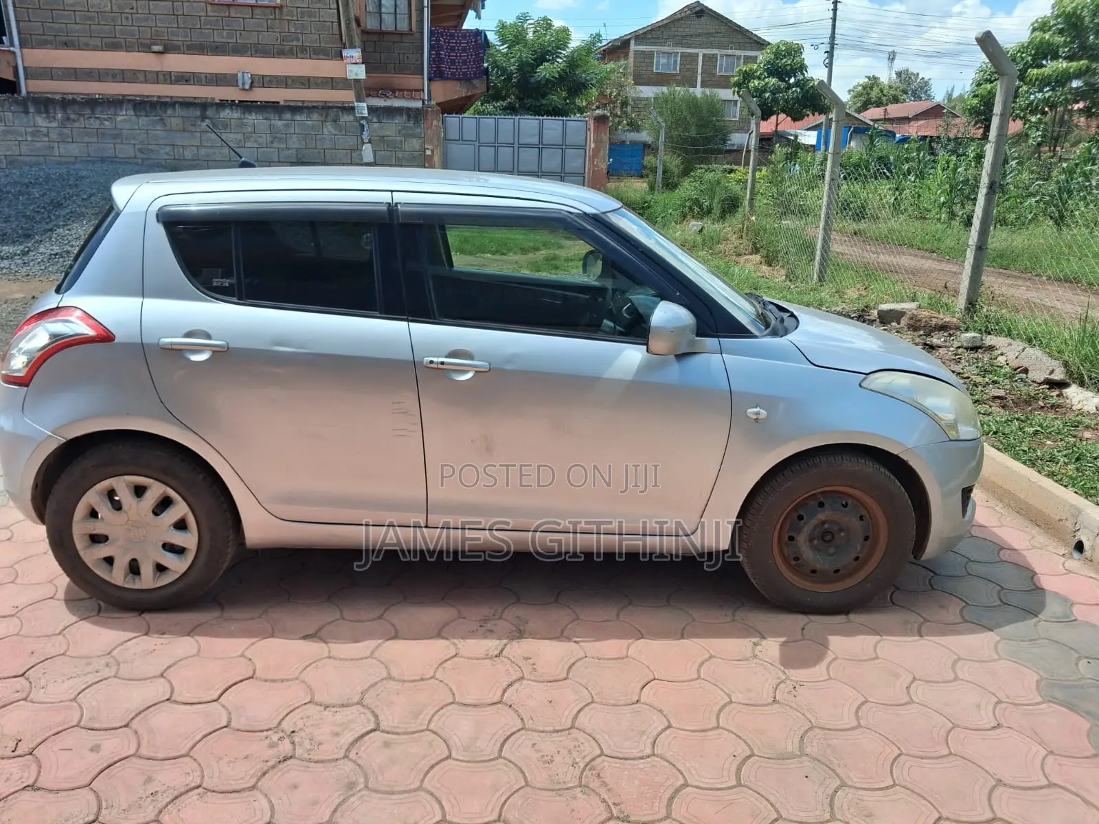 Suzuki Swift 2013 Silver