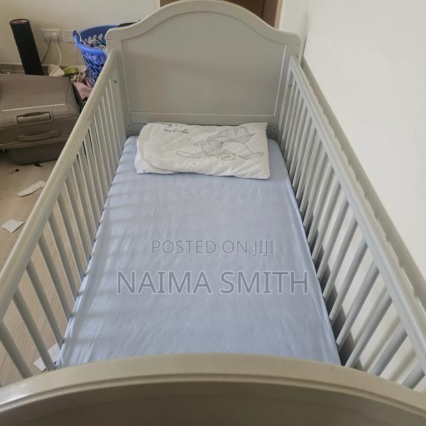 Very Comfortable Baby Bed - thumbnail 2