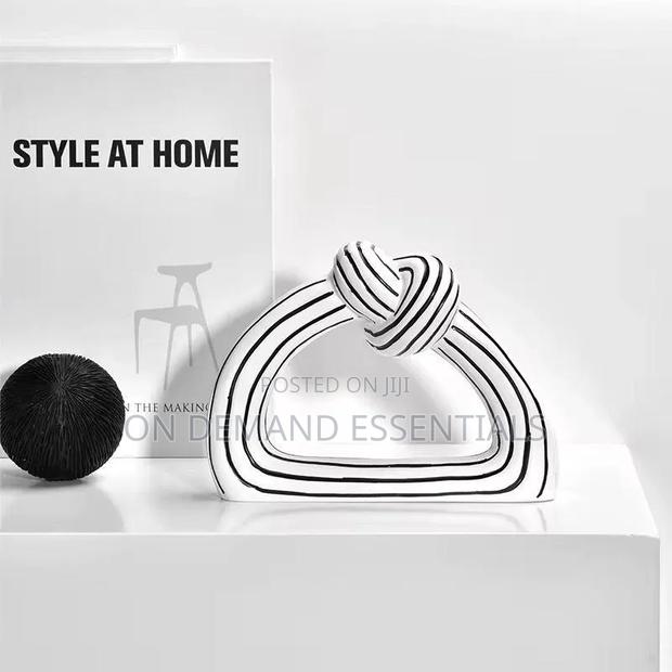 Interior Creative Black White Stripes Abstract Home Decoration - thumbnail 2