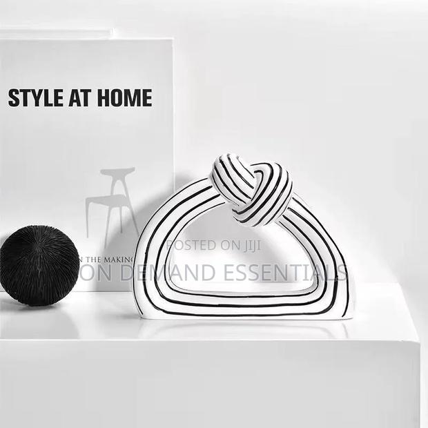 Interior Creative Black White Stripes Abstract Home Decoration - thumbnail 4