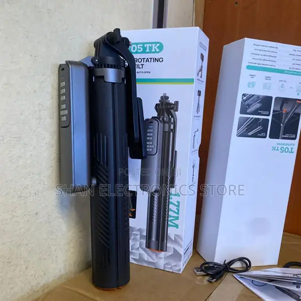Heavy-Duty Auto Face Tracking Tripod 360°Rotation Selfie Stick