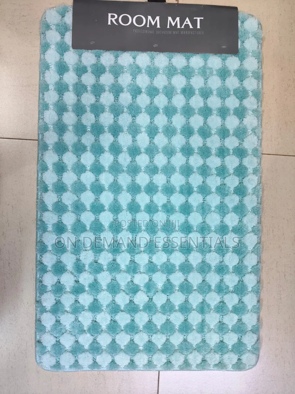Dada Non Slip Bathroom Rug
 Soft and Water Absorbent Microfiber