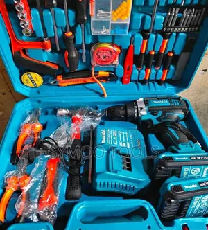 Makita Cordless Drill Set