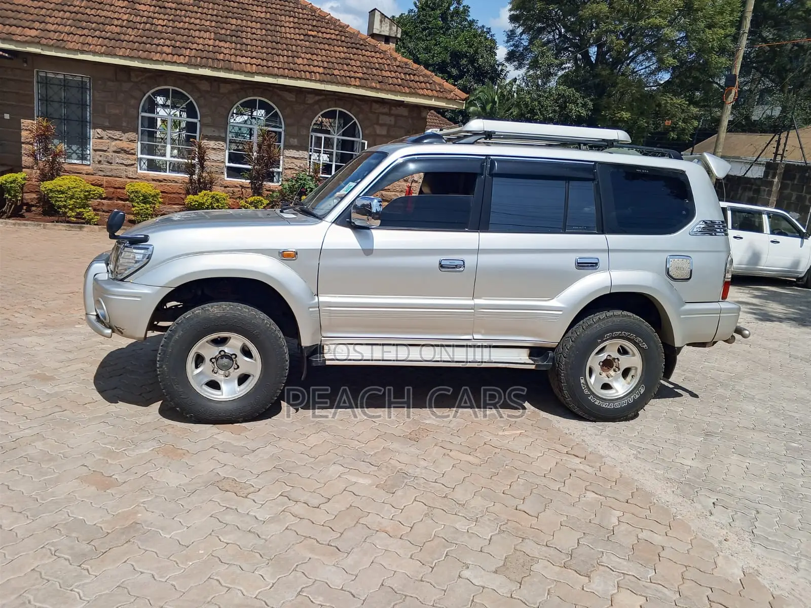 Toyota Land Cruiser Prado 2000 Silver