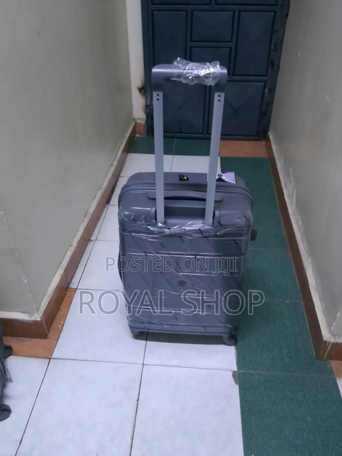 Suitcase Travels Medium Size
