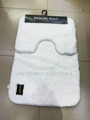 2 PCS Mats Set 
Size 60*90cm 
 45*60cm