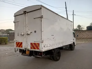 Mitsubishi Canter