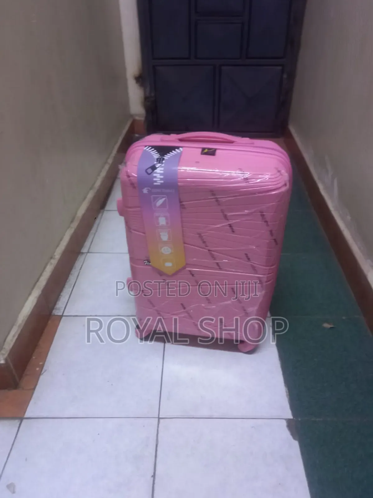 Suitcase Travels Medium Size