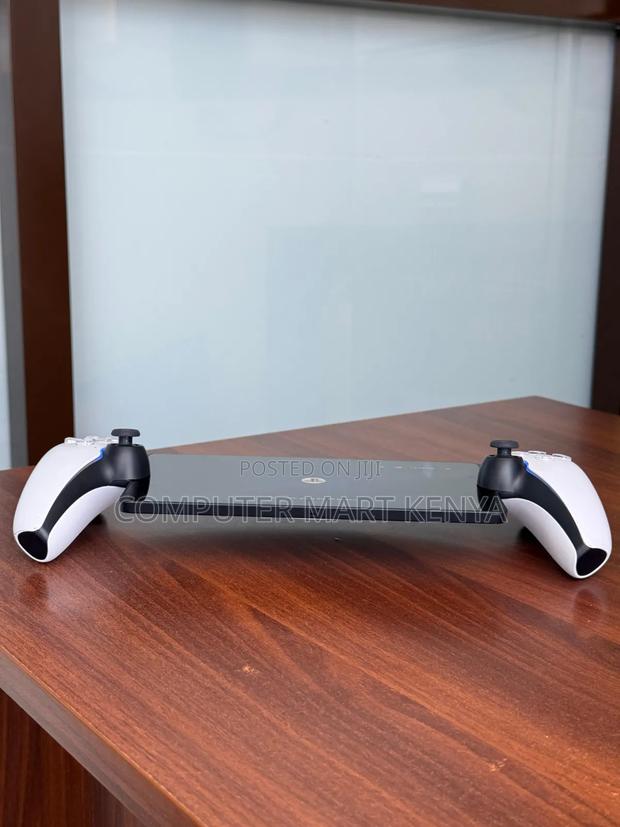 Sony PlayStation Portable Remote Player - thumbnail 4