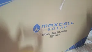 Quality Maxcell 300 W Solar Panel