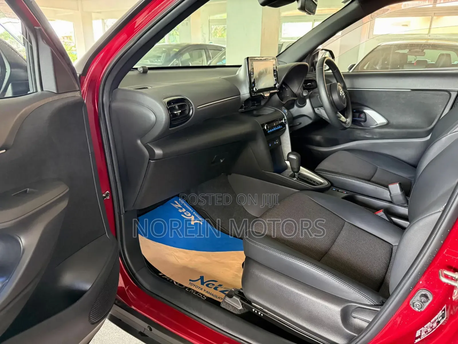Toyota Yaris Cross 2020 Red
