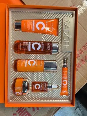 Sadoer Skin Active 5x Vitamin C Brightening Hydrating Skincare Box