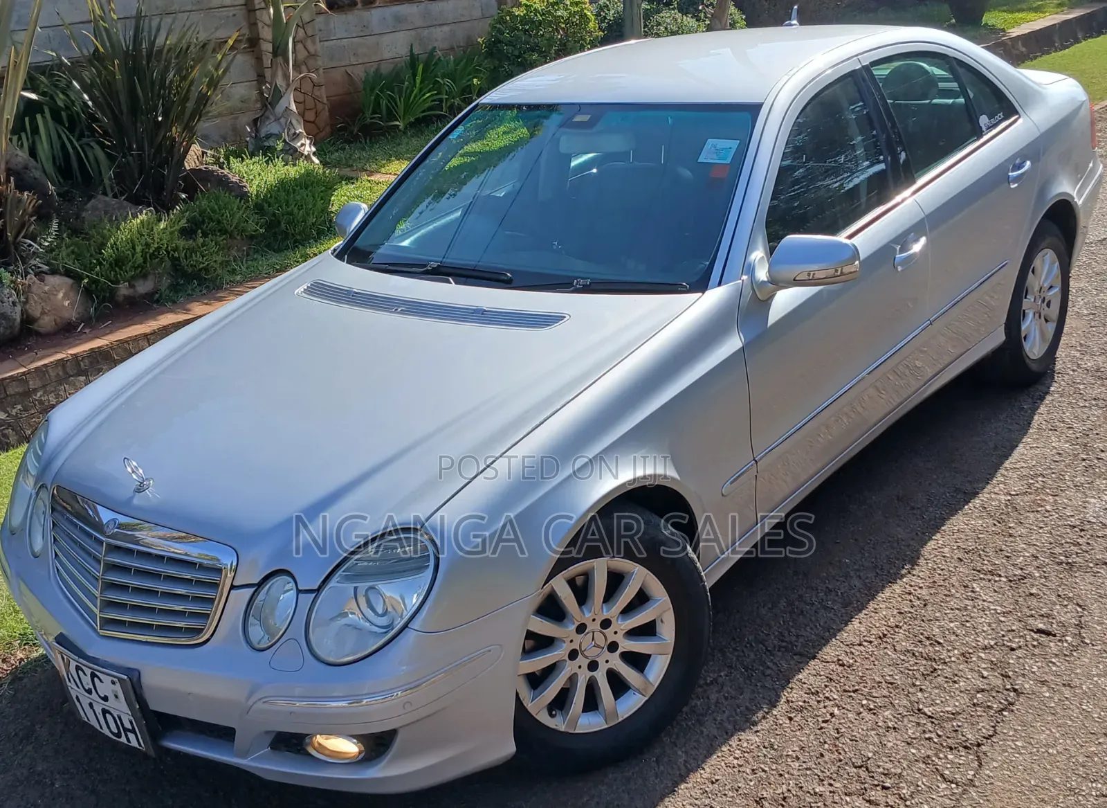 Mercedes-Benz E300 2009 Silver