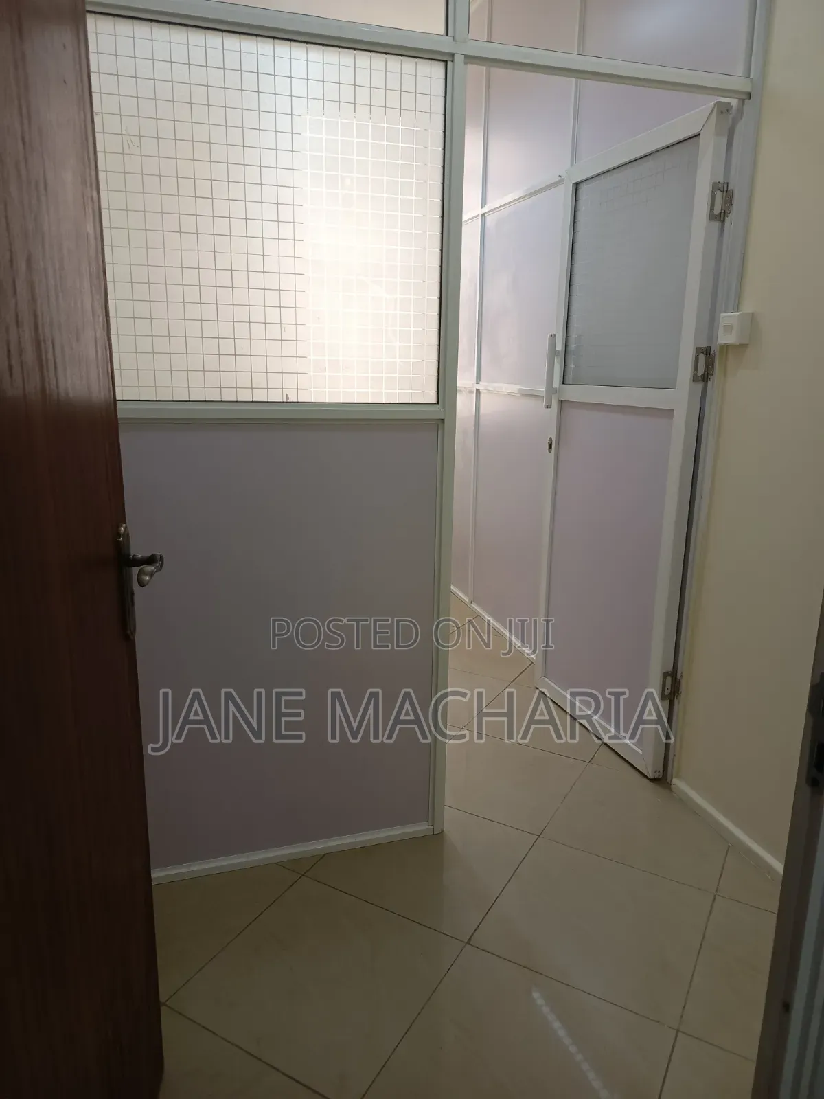 Office Space to Let in Kilimani Yaya.