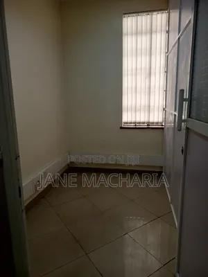 Office Space to Let in Kilimani Yaya.
