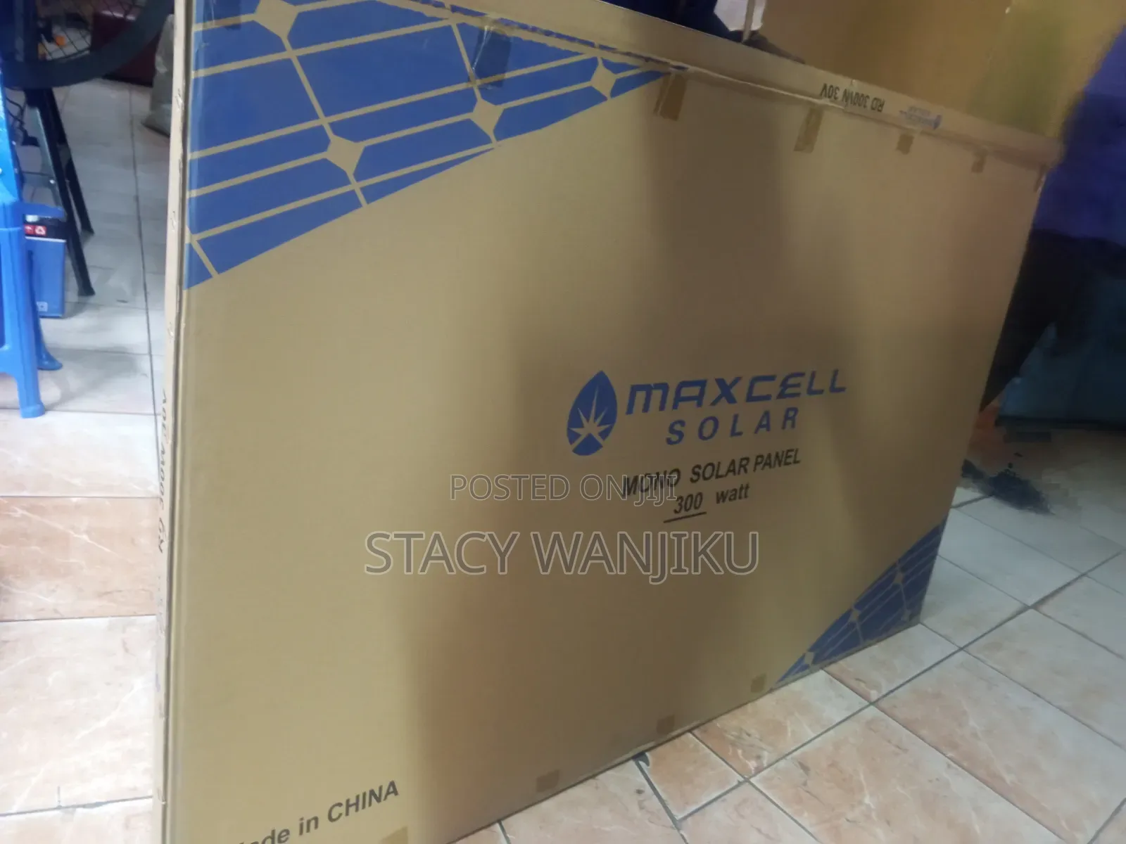 Quality Maxcell 300 W Solar Panel