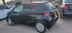 Toyota Vitz 2012 Black