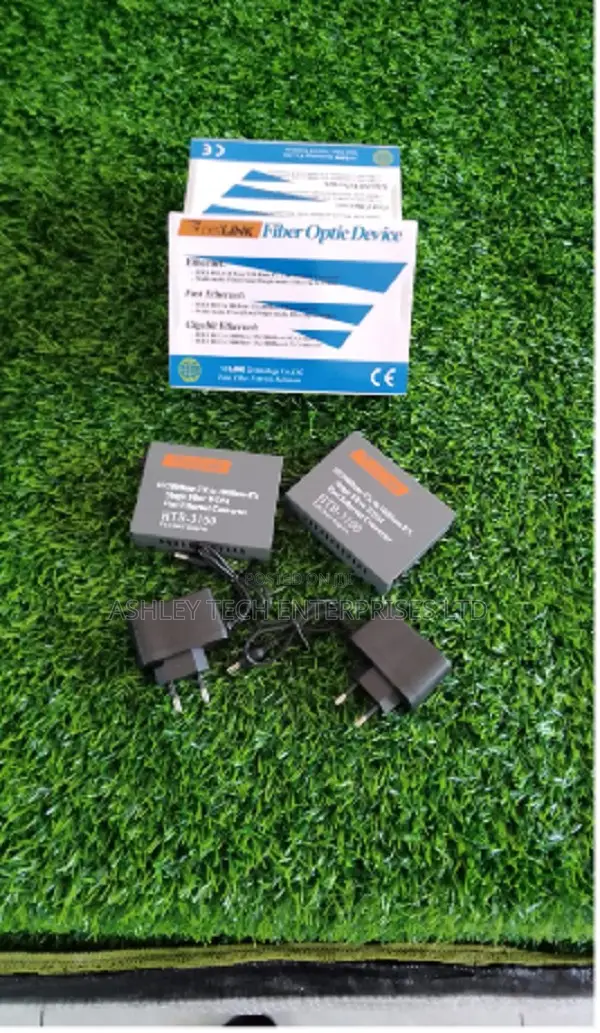 Single Mode Fiber Media Converter 10/100Mbps