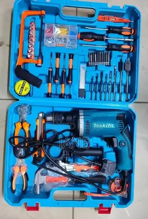 Makita Drill Set