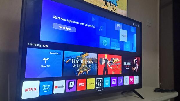 LG 43inch TV - thumbnail 3