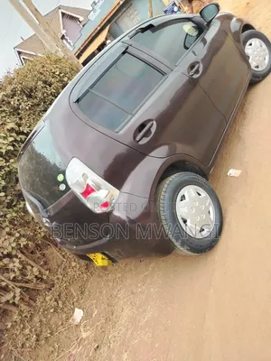 Toyota Passo 2012 Brown