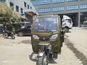 New Motorcycle 2025 Green
