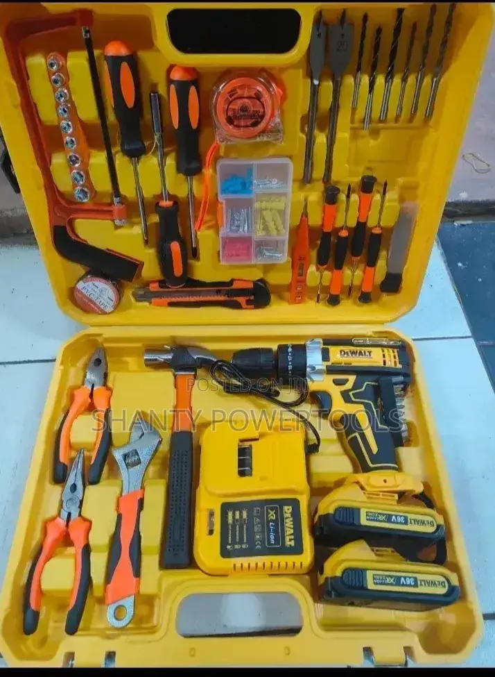 Dewalt Cordless Drill Set