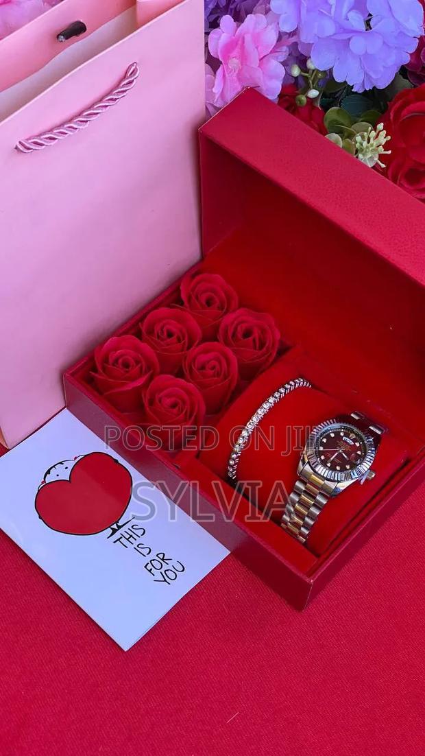 Romantic Luxury Gift Hamper Set - thumbnail 2
