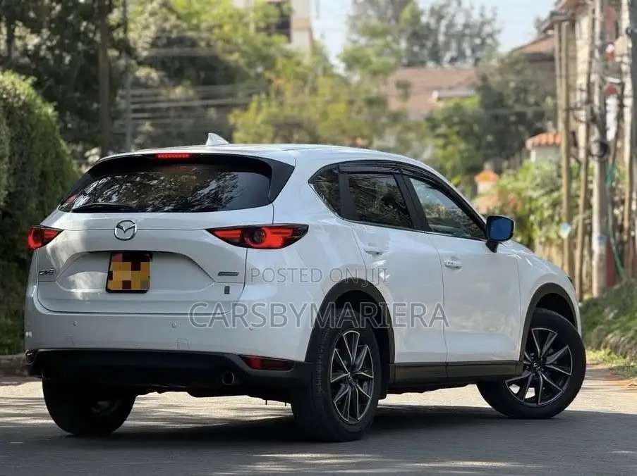 Mazda CX-5 2019 White